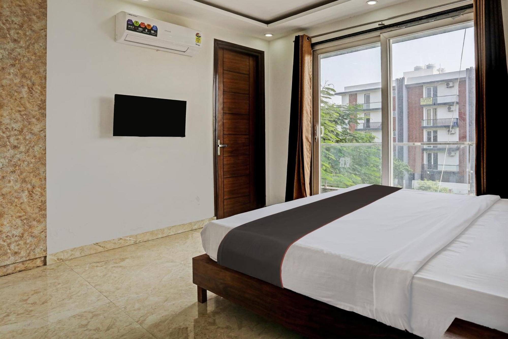 Hotel O Vikrant Residency Gurgaon Esterno foto