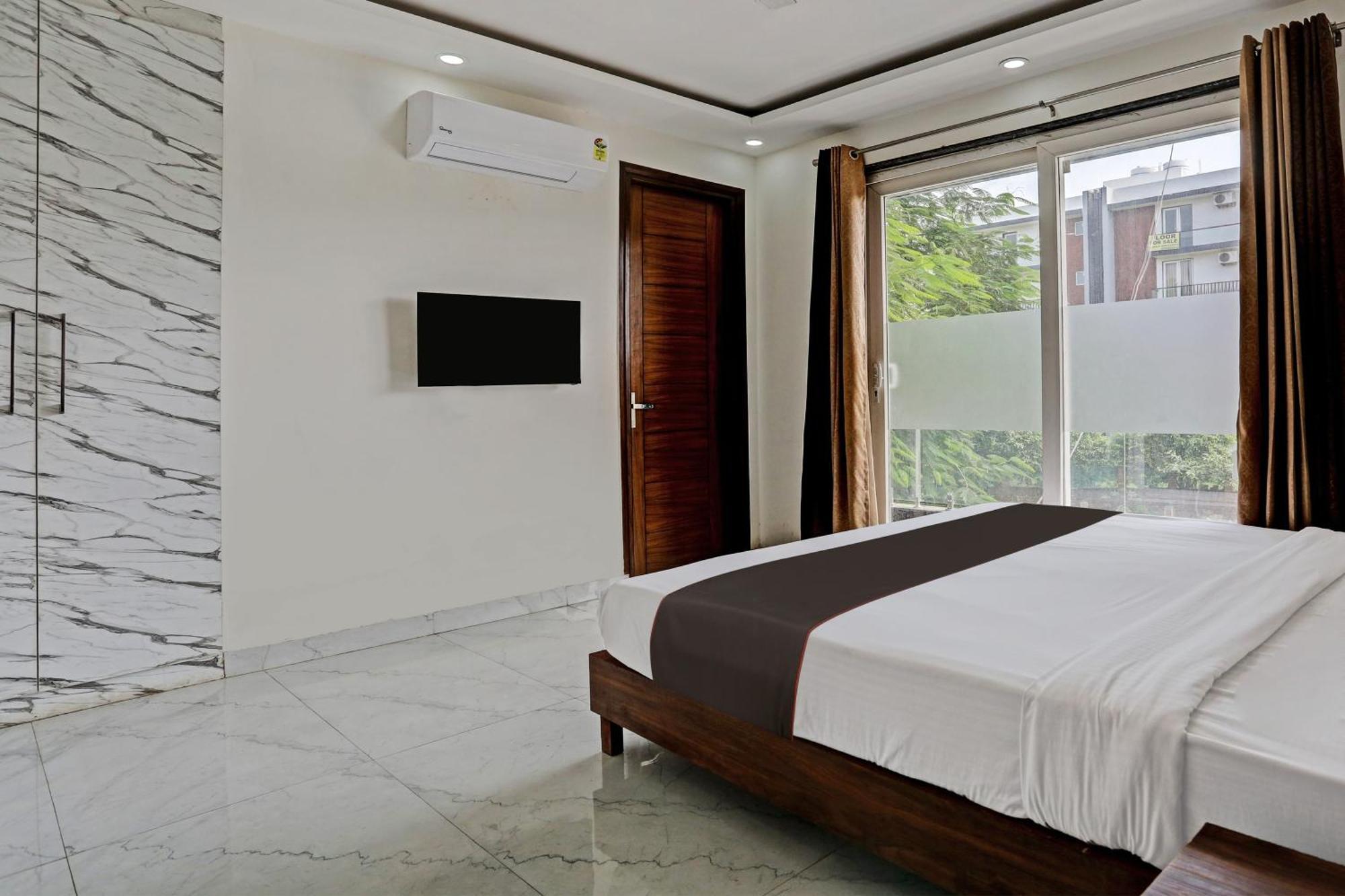 Hotel O Vikrant Residency Gurgaon Esterno foto